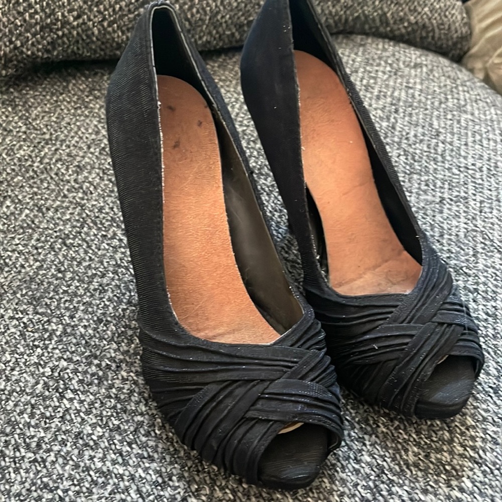 Black heels